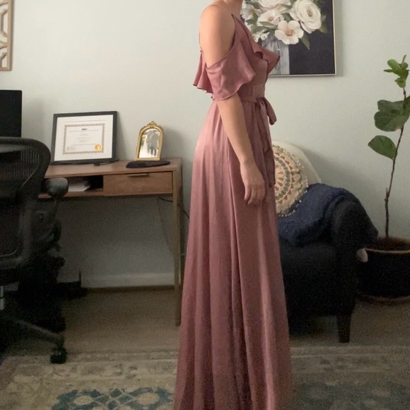 Lulu’s Mauve, long satin align dress - Picture 7 of 16